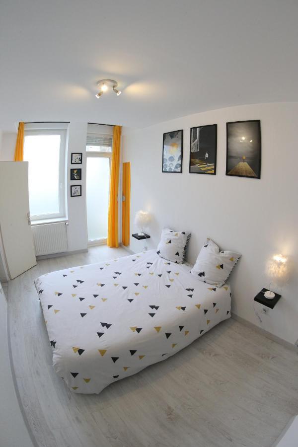 Sympathique Logement En Centre Ville Verdun Exterior foto