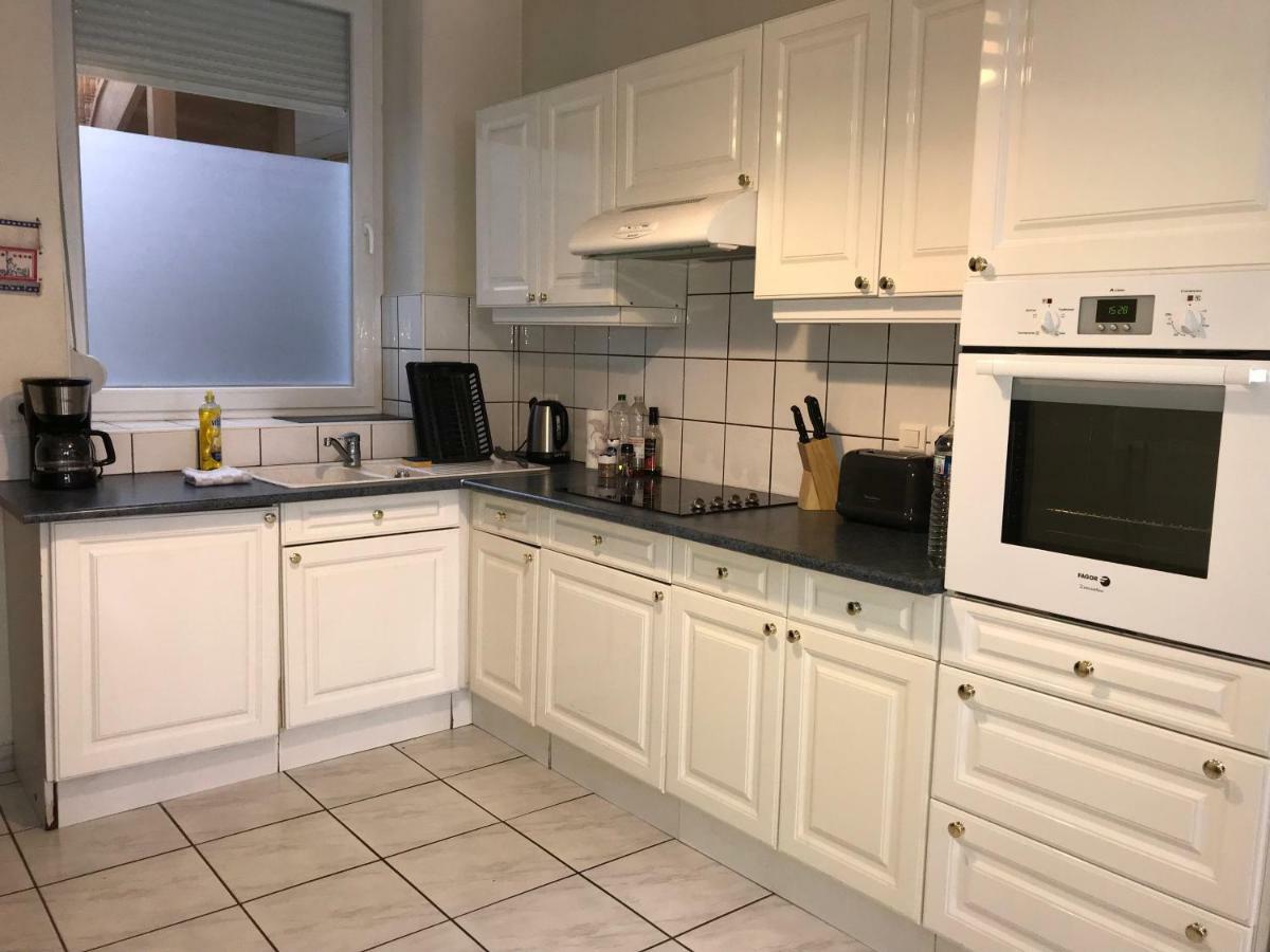 Sympathique Logement En Centre Ville Verdun Exterior foto